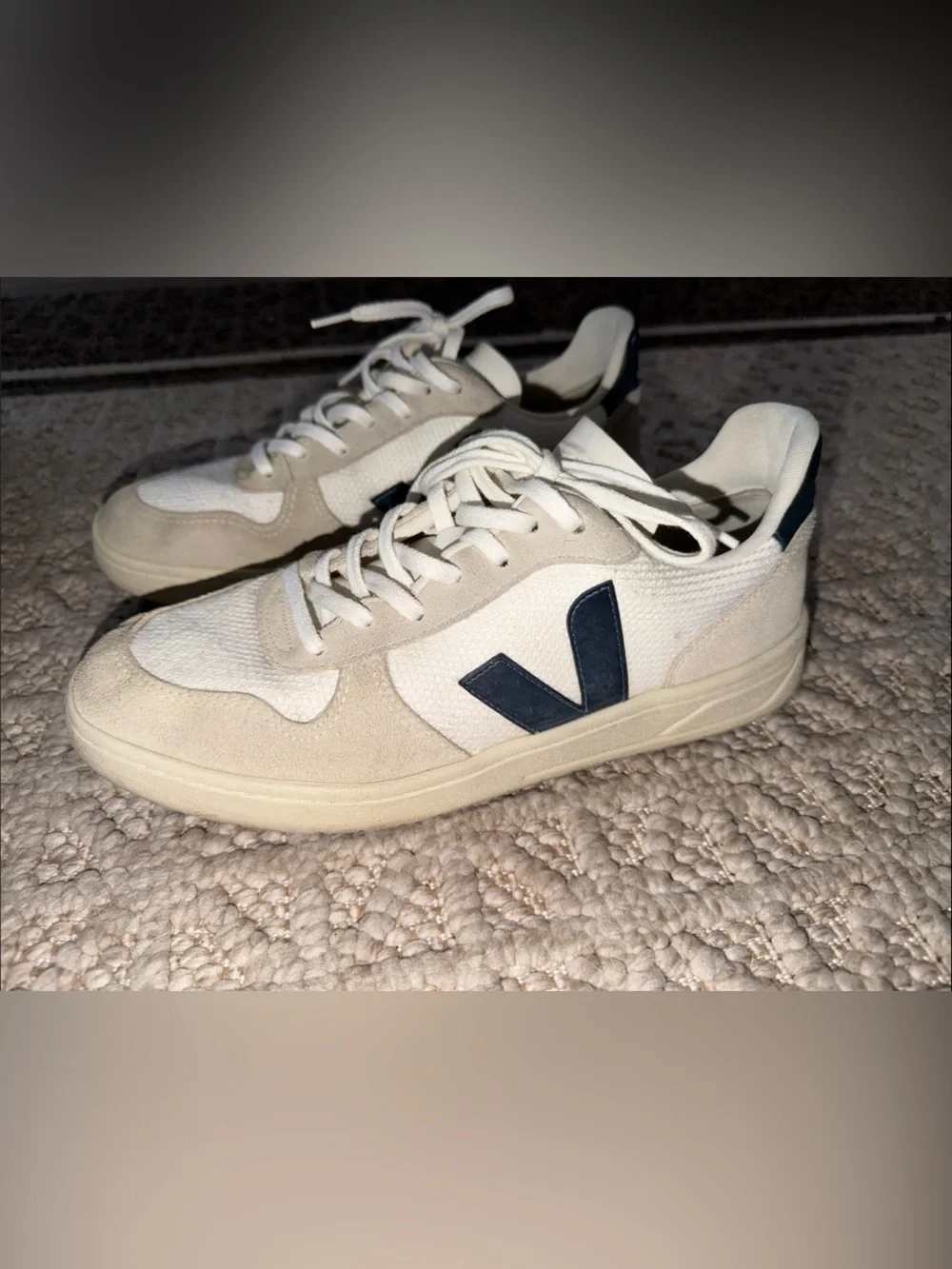 Veja low profile